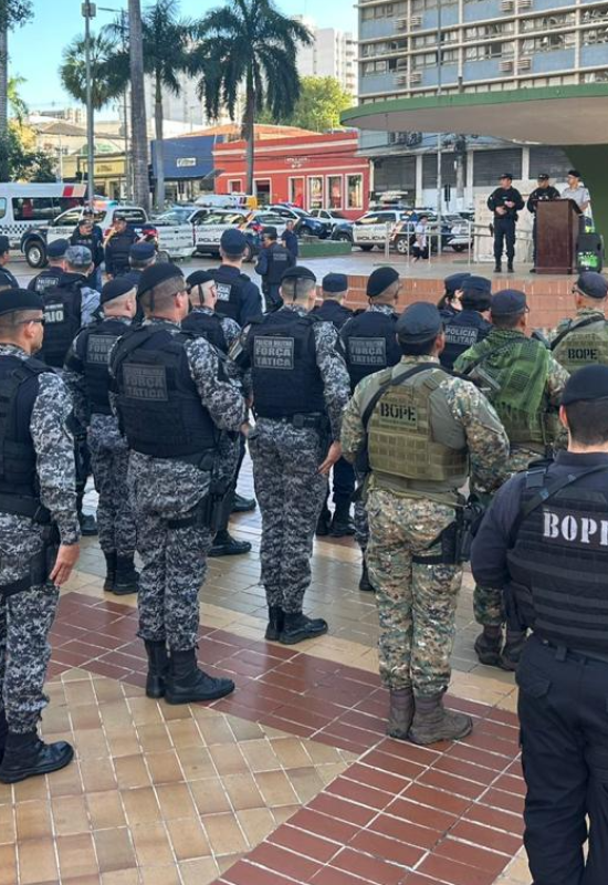 Policiais militares de Mato Grosso em formação
